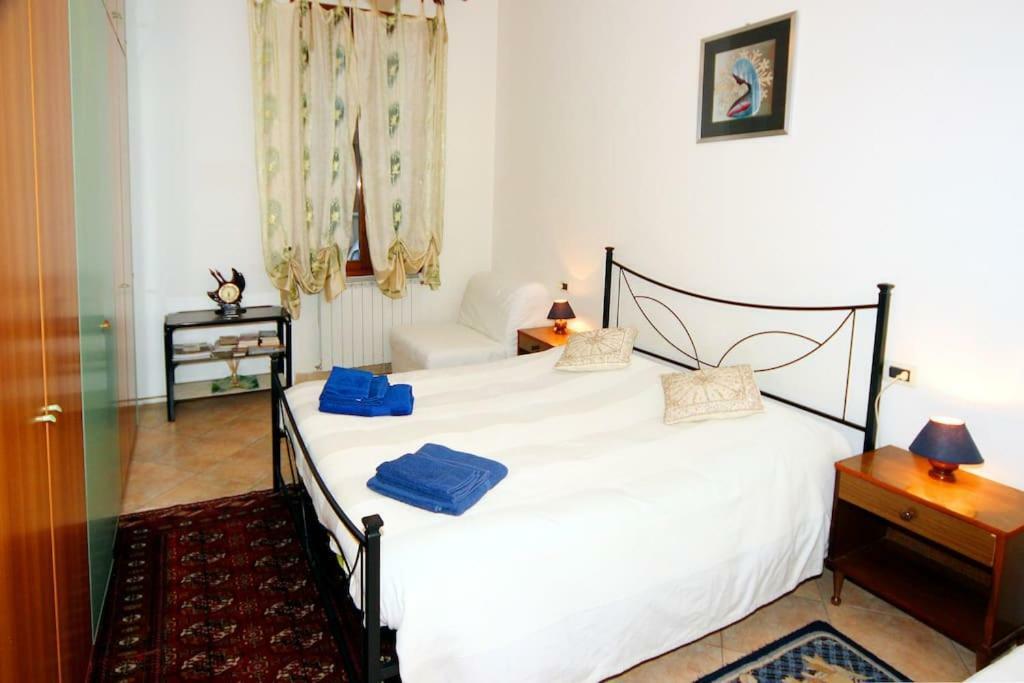 Casa Vacanza Lyudmyla Mestre Dış mekan fotoğraf