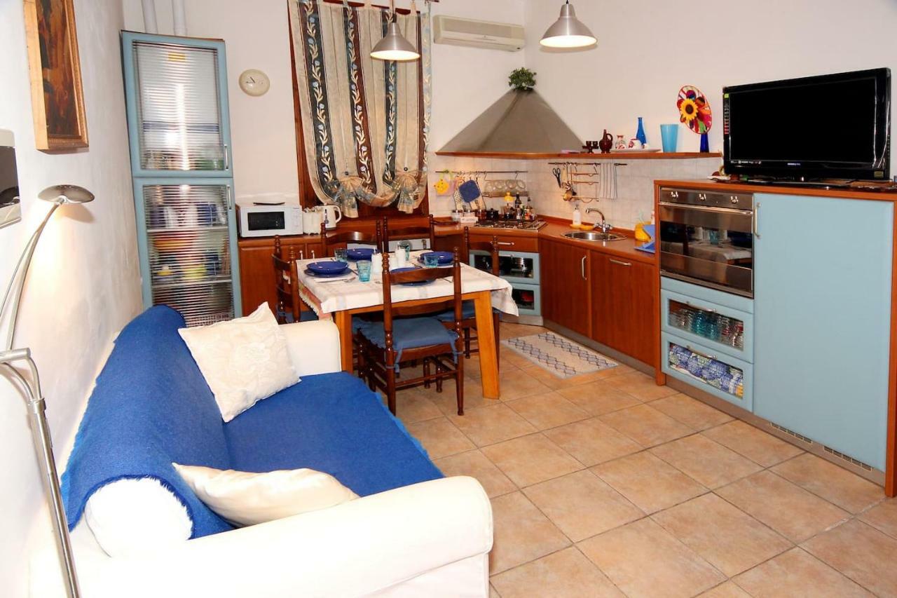 Casa Vacanza Lyudmyla Mestre Dış mekan fotoğraf