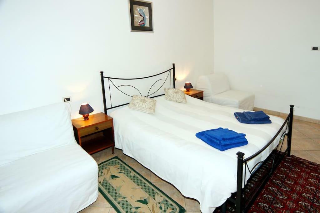 Casa Vacanza Lyudmyla Mestre Dış mekan fotoğraf