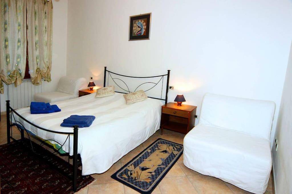 Casa Vacanza Lyudmyla Mestre Dış mekan fotoğraf