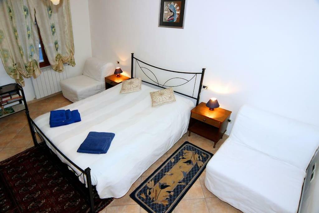 Casa Vacanza Lyudmyla Mestre Dış mekan fotoğraf
