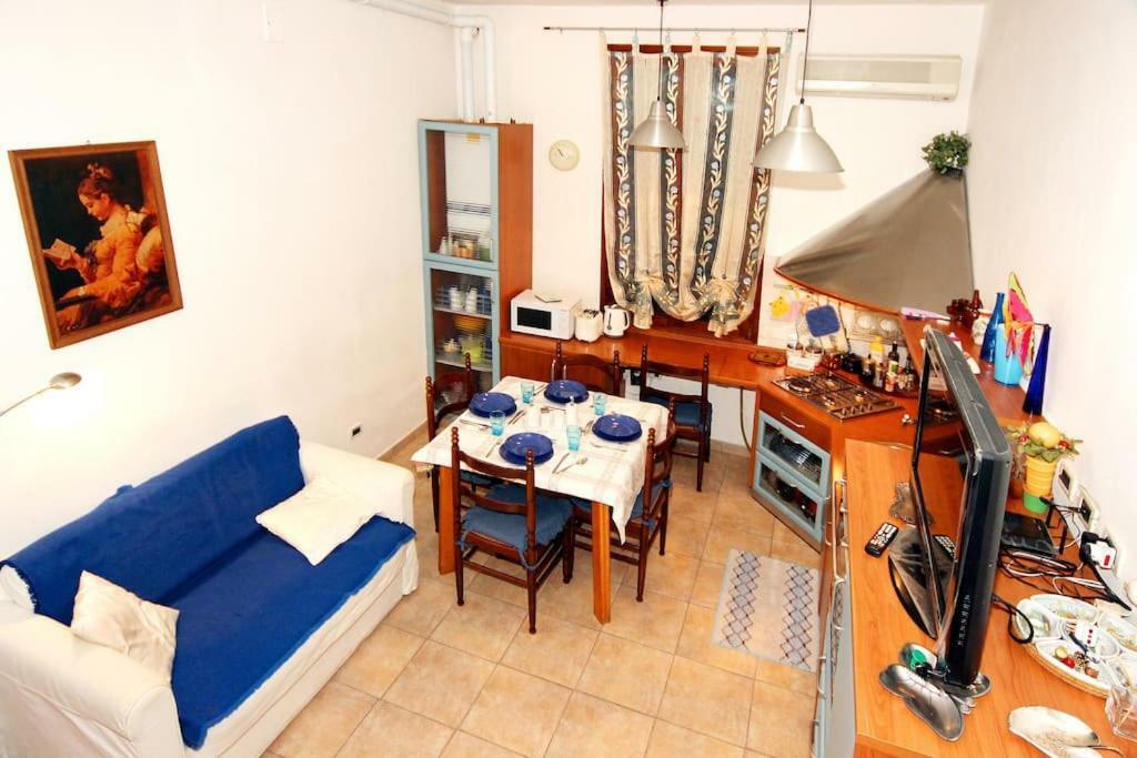 Casa Vacanza Lyudmyla Mestre Dış mekan fotoğraf